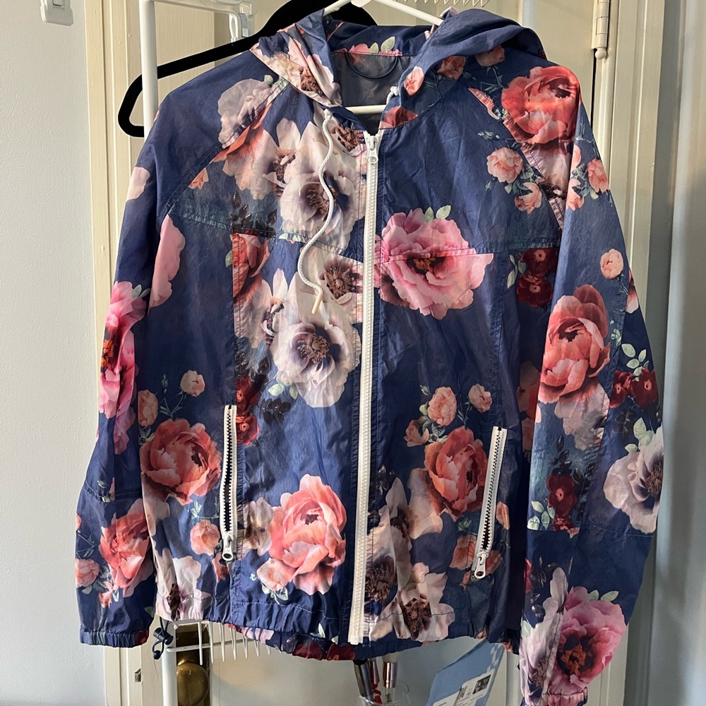 Windbreaker jacket